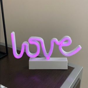 PINK LOVE LED LIGHT